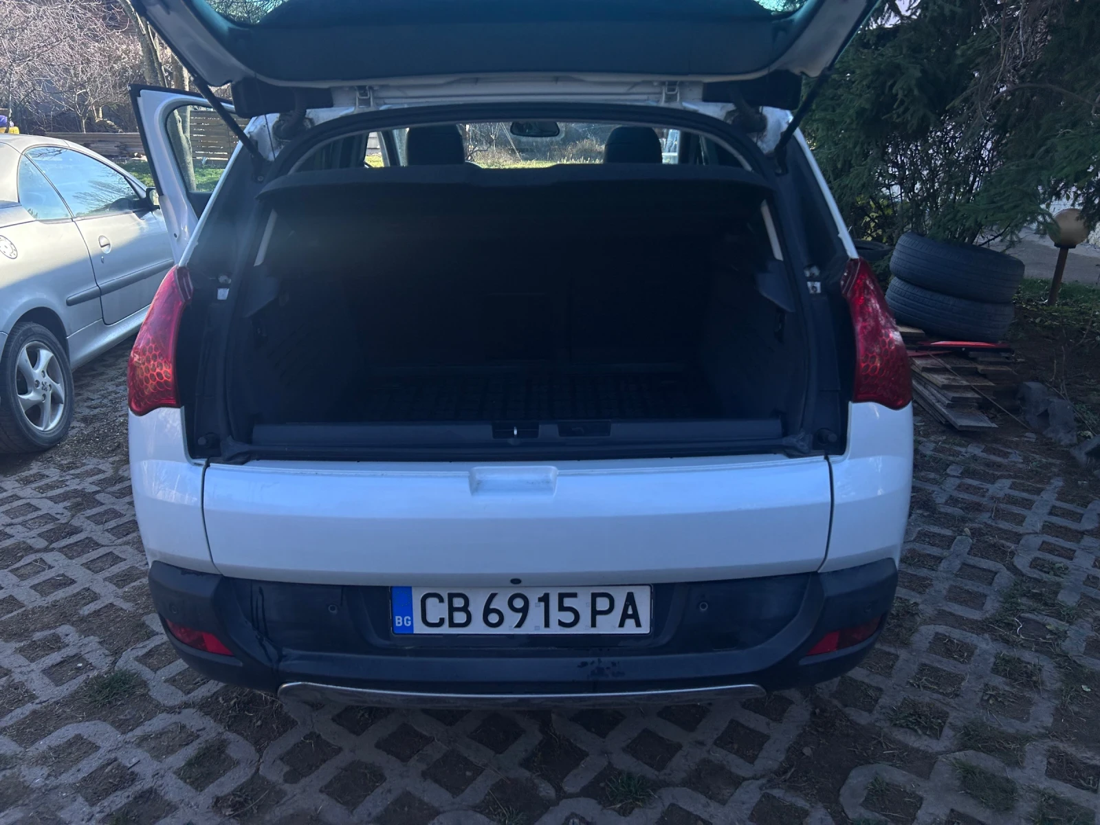 Peugeot 3008 2.0 HDi HYBRID 4x4  - изображение 8