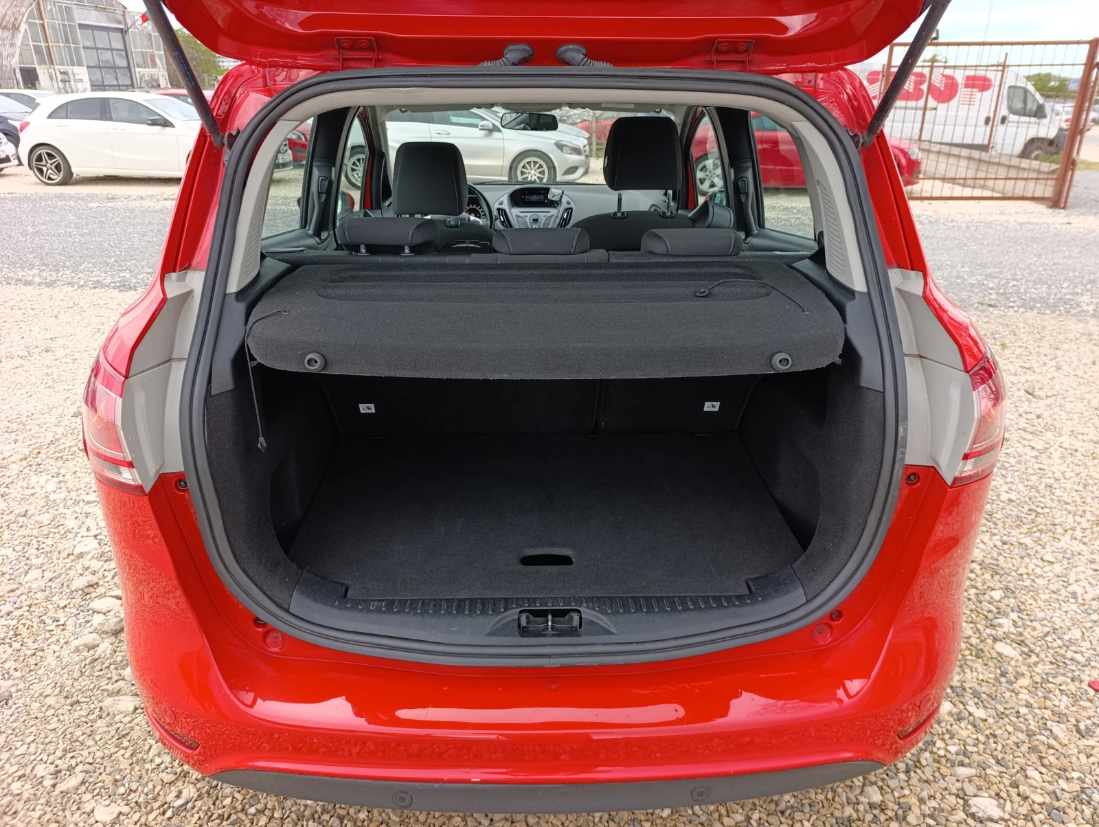 Ford B-Max 1.0 SCTi Titanium, снимка 15 - Автомобили и джипове - 53742230