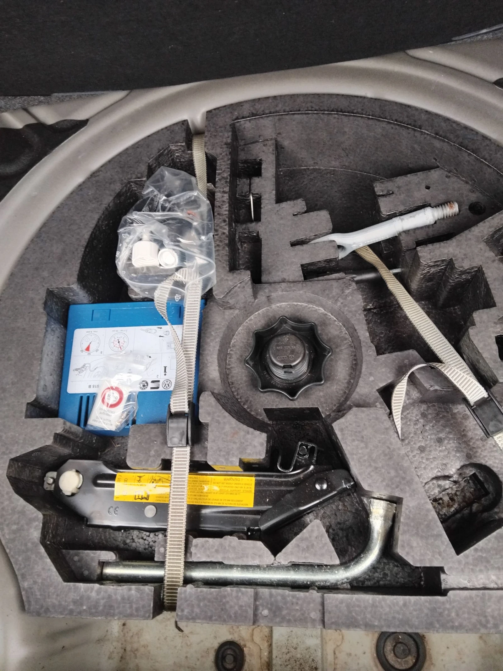 VW Golf, снимка 12 - Автомобили и джипове - 54164886