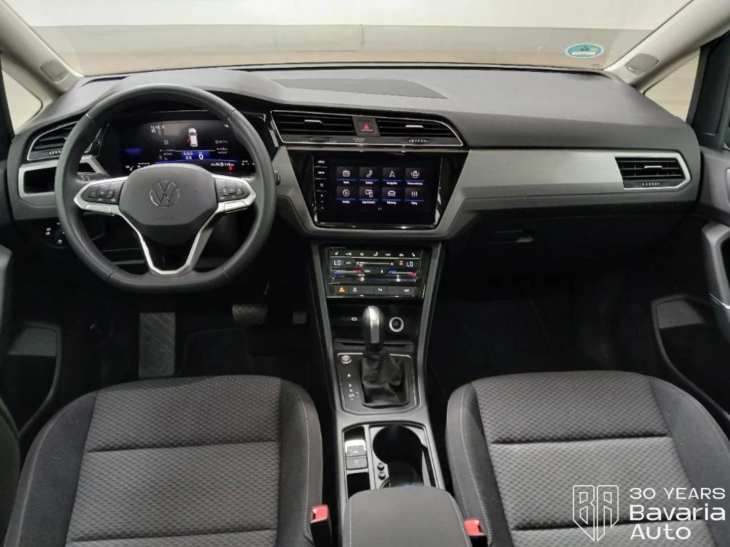 VW Touran Comfortline DSG, снимка 7 - Автомобили и джипове - 54249865