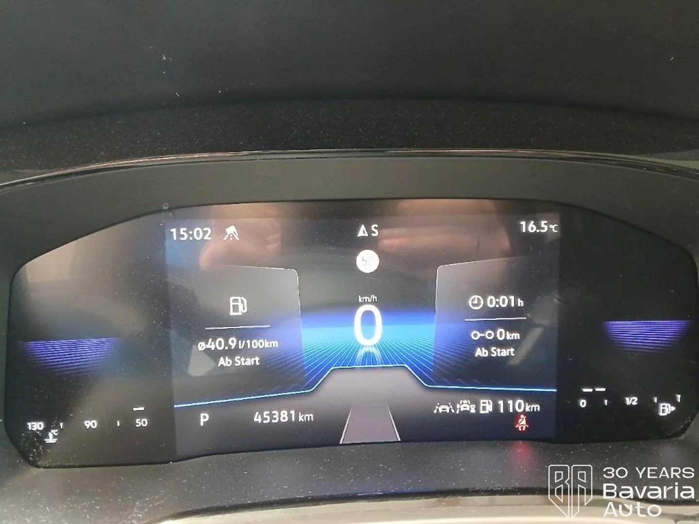 VW Touran Comfortline DSG, снимка 10 - Автомобили и джипове - 54249865