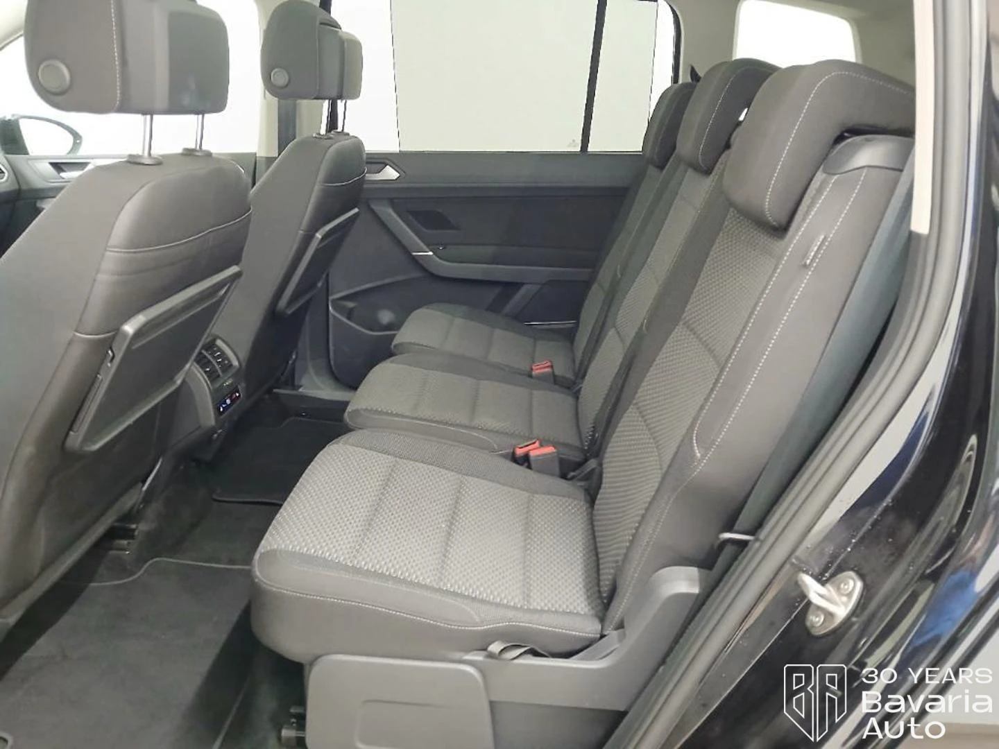 VW Touran Comfortline DSG, снимка 8 - Автомобили и джипове - 54249865