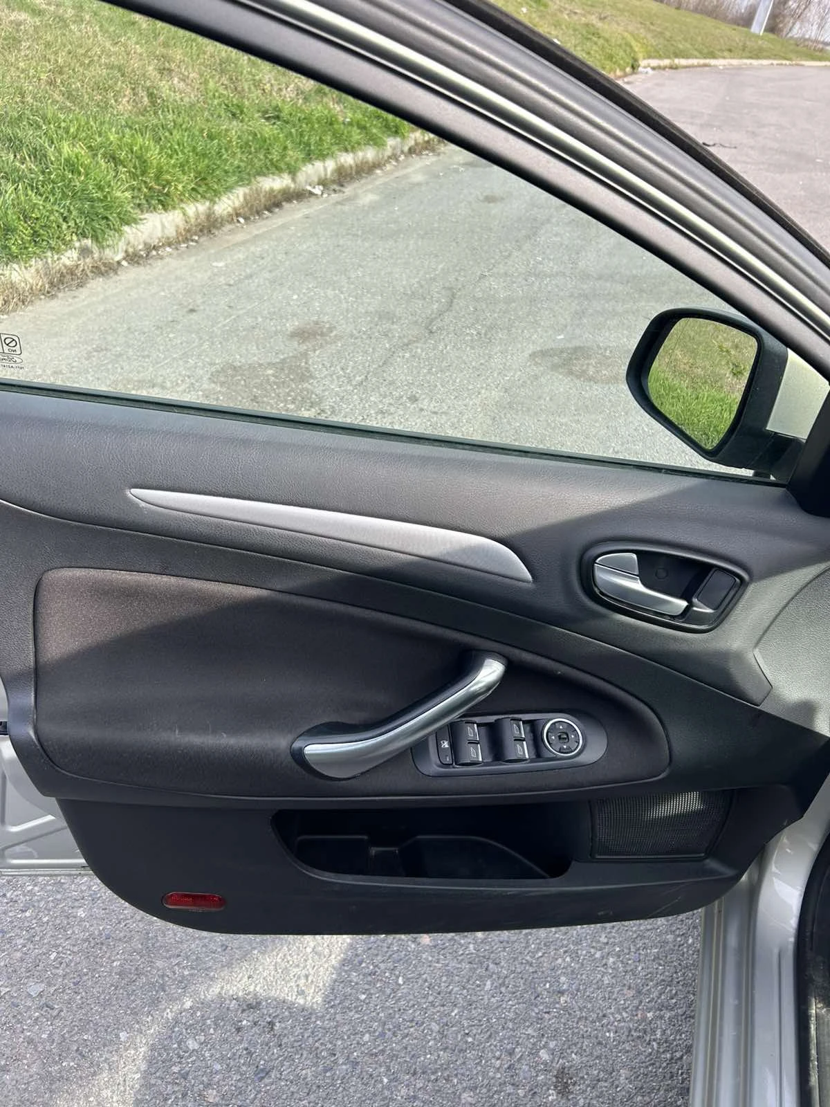 Ford Mondeo 1.8 TDCI (ЦЕНА ПО ДОГОВАРЯНЕ), снимка 11 - Автомобили и джипове - 54414431