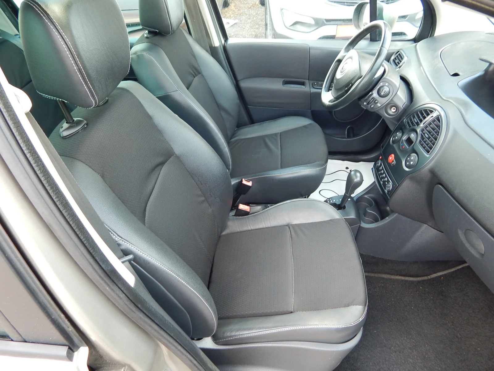 Renault Modus 1.6i* 55000km.* АВТОМАТИК* , снимка 15 - Автомобили и джипове - 54721400