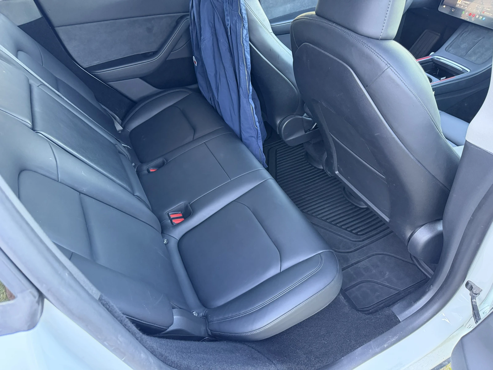 Tesla Model Y Performance, снимка 12 - Автомобили и джипове - 54805370