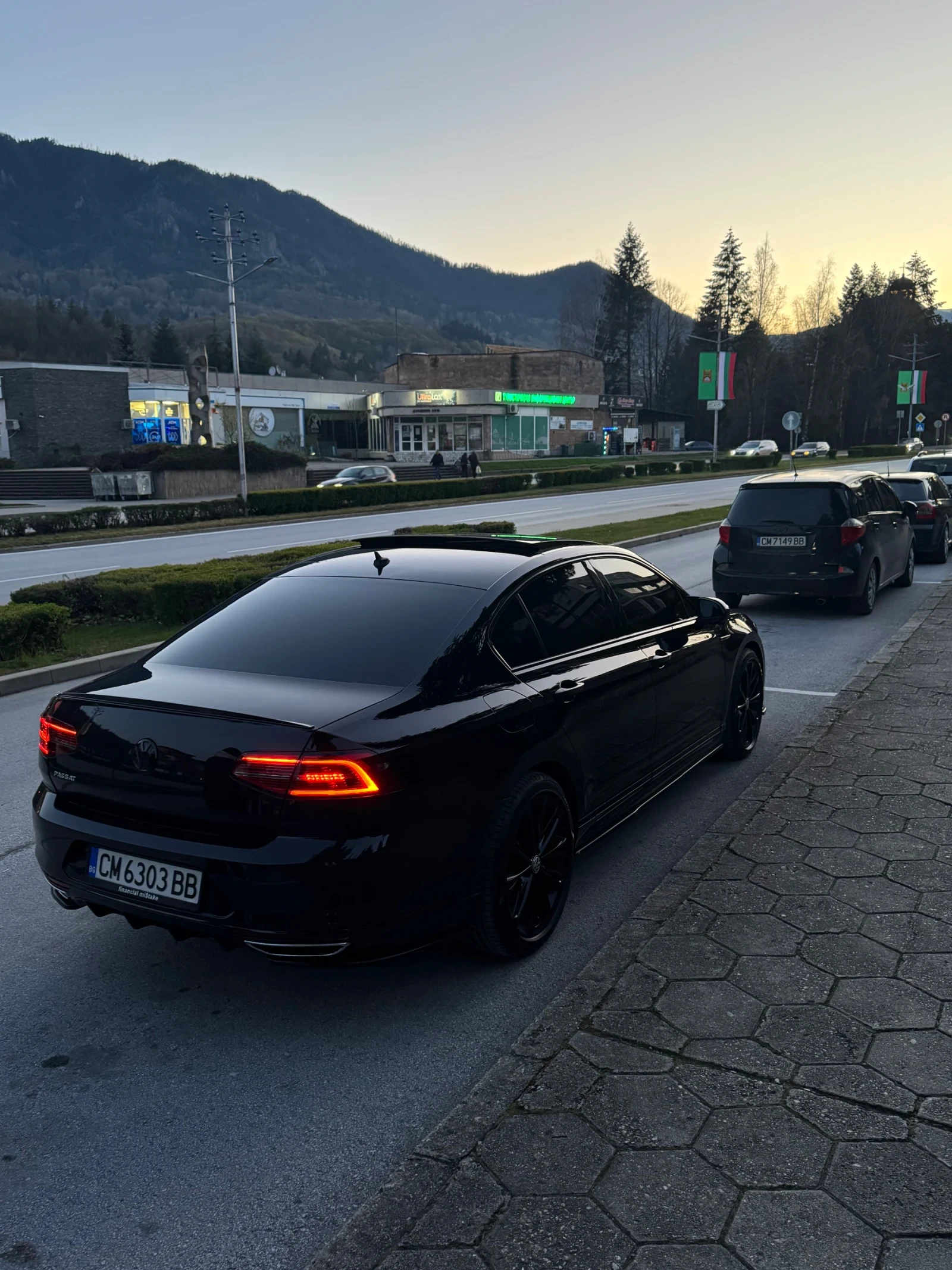 VW Passat, снимка 5 - Автомобили и джипове - 54855211