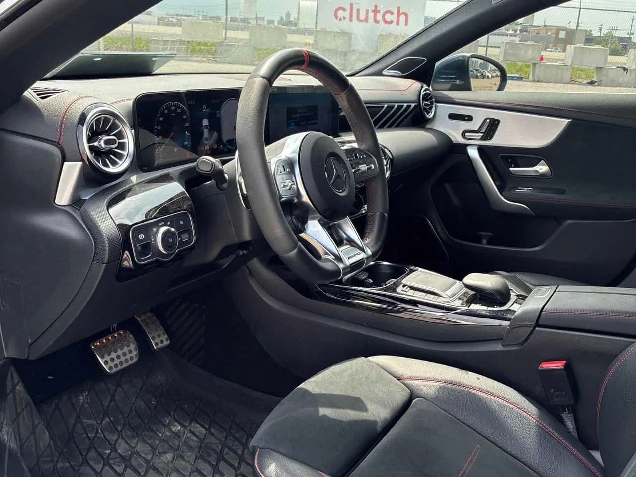 Mercedes-Benz CLA AMG 35  CARFAX, снимка 5 - Автомобили и джипове - 54892647