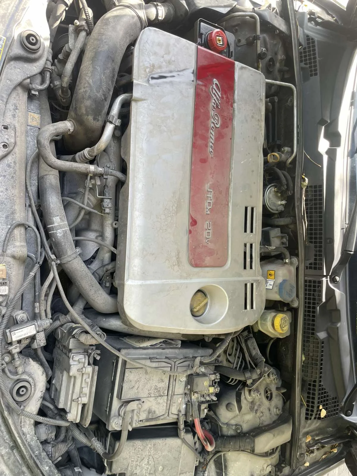 Alfa Romeo 159 2.4 JTD, снимка 16 - Автомобили и джипове - 56127940