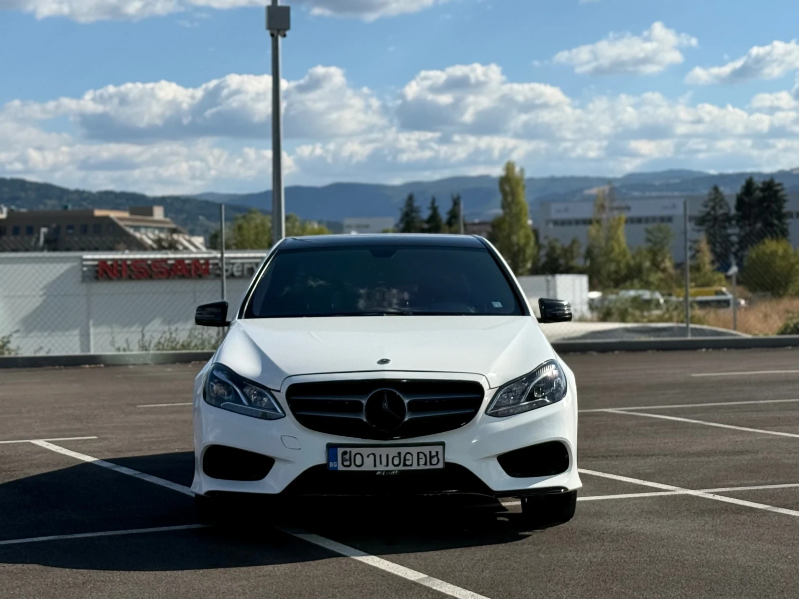 Mercedes-Benz 220 E220/ AMG / CARPLAY