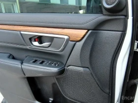 Honda Cr-v 1.5 TURBO / AWD / ПОДГРЕВИ / ШИБИДАХ, снимка 11