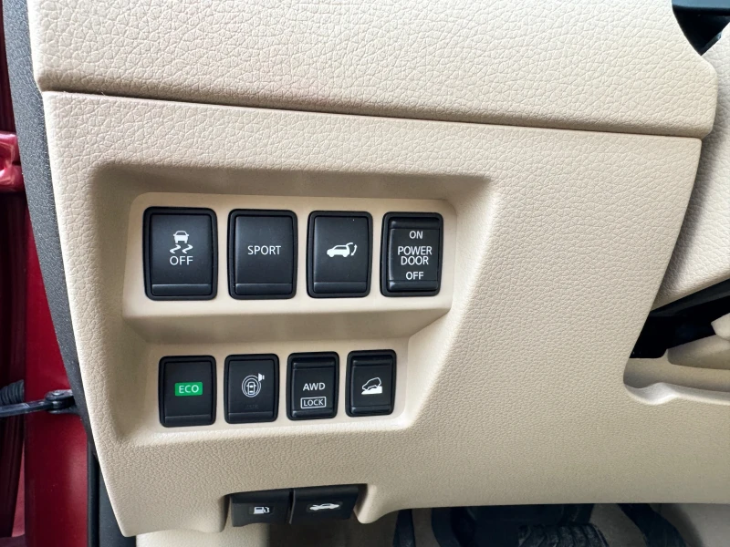 Nissan Rogue SL AWD - Еко модел PURE DRIVE - Регистриран, снимка 16 - Автомобили и джипове - 52517628