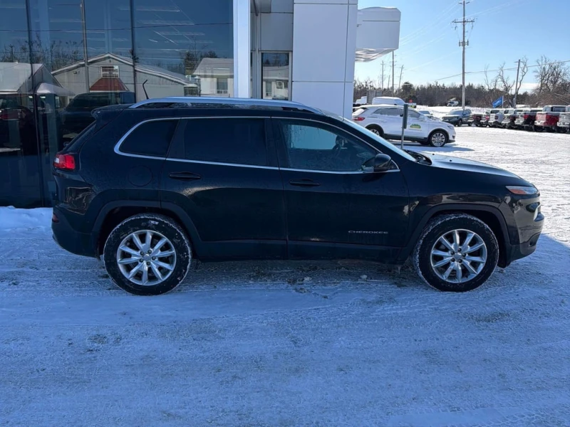 Jeep Cherokee * Limited * CARFAX * ЦЕНА ДО БГ, снимка 3 - Автомобили и джипове - 53285541