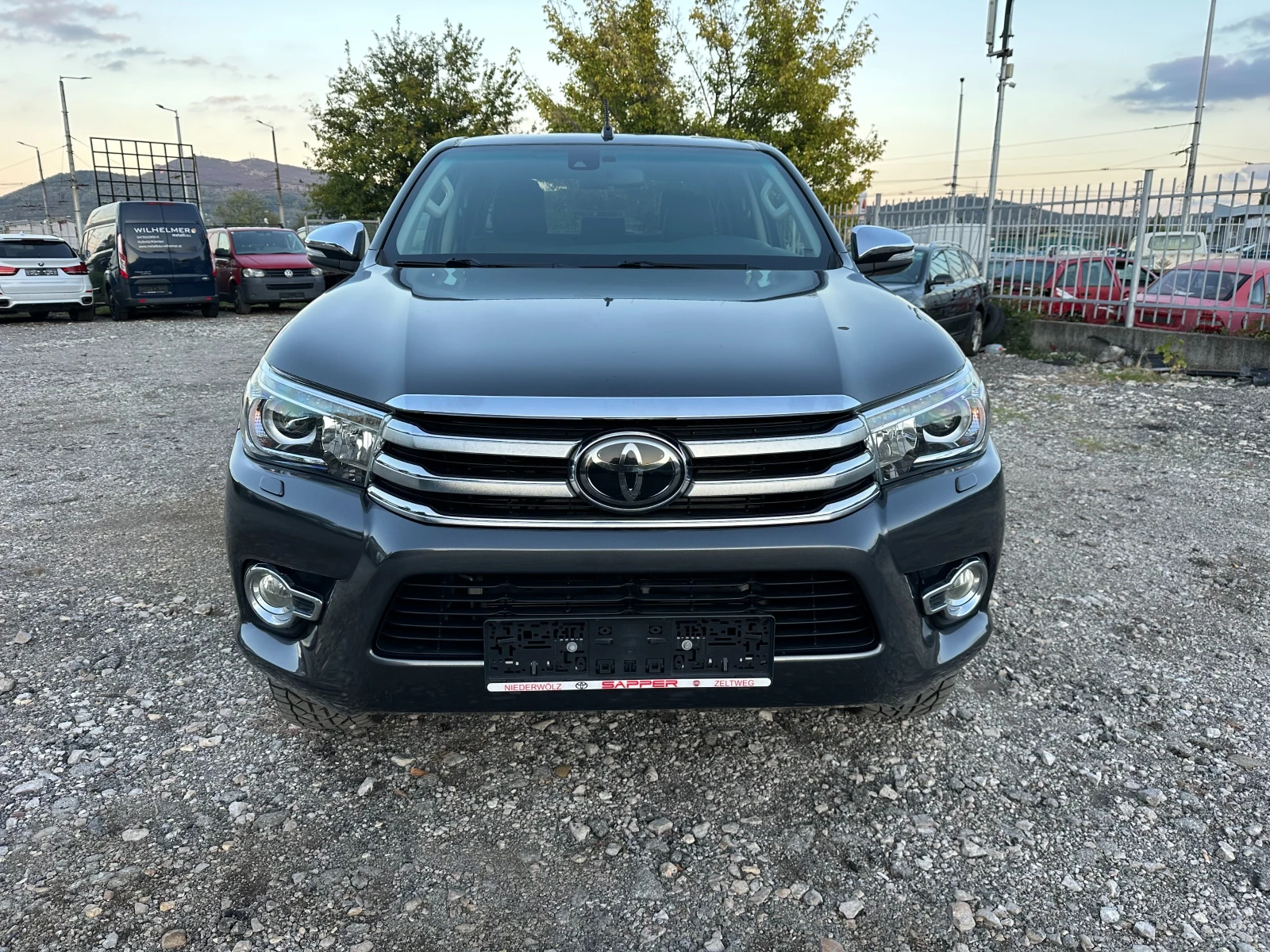 Toyota Hilux 2.4D4D 150kc FULLLL AVTOMAT - изображение 8