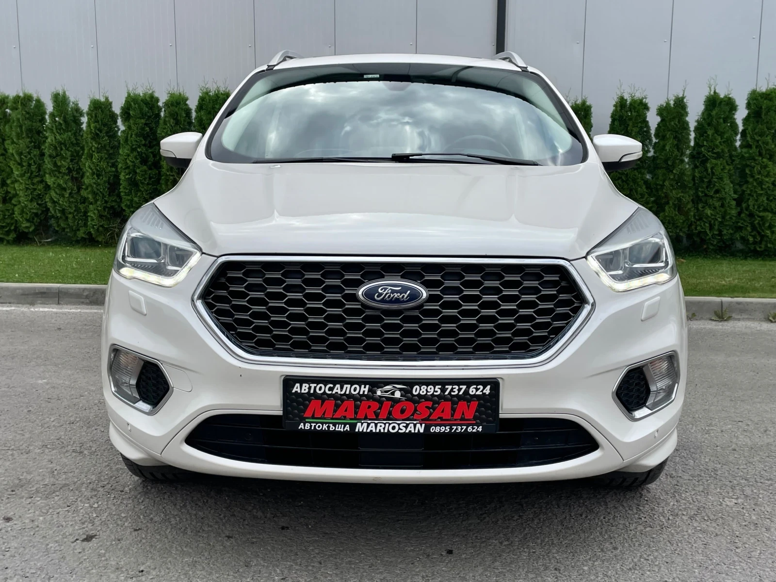Ford Kuga VIGNALE 2.0D/4x4/150 000 Хил.км/Бяла перла/FULL - изображение 2