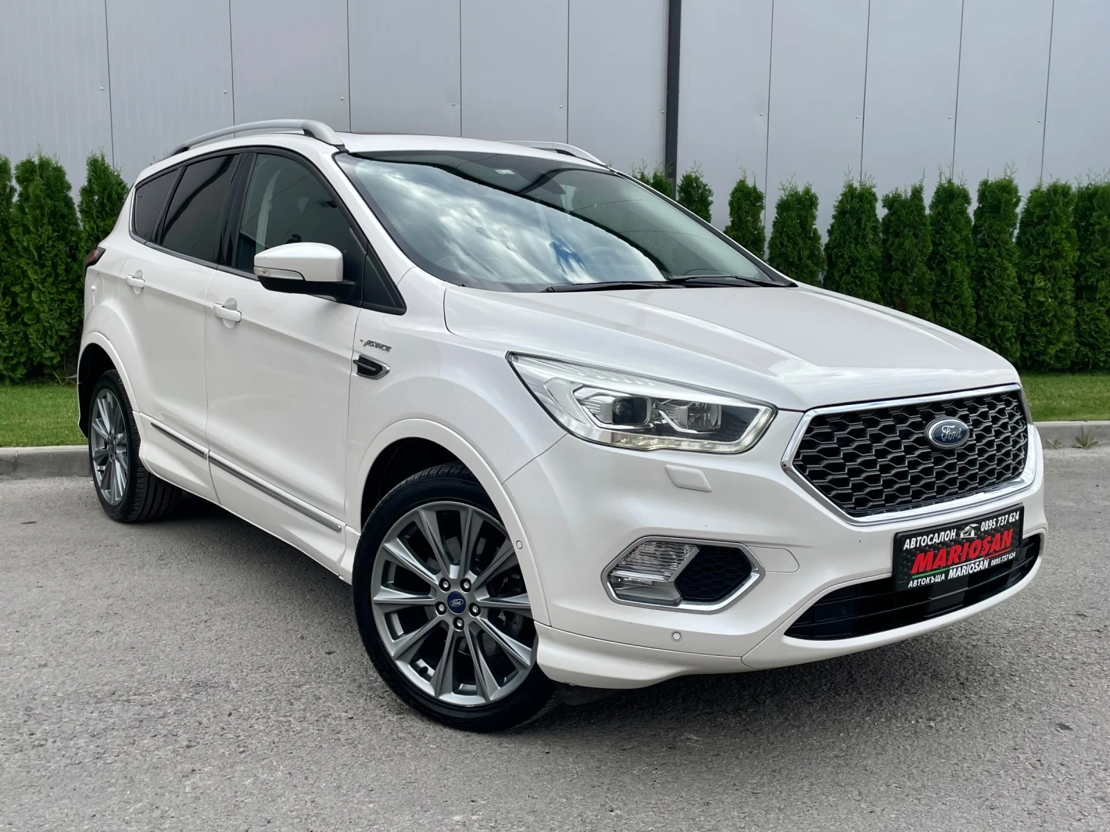 Ford Kuga VIGNALE 2.0D/4x4/150 000 Хил.км/Бяла перла/FULL - изображение 3