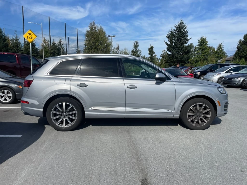 Audi Q7 * 3.0T Komfort * CARFAX * БЕЗ ПЪРВОНАЧАЛНА ВНОСКА - изображение 3