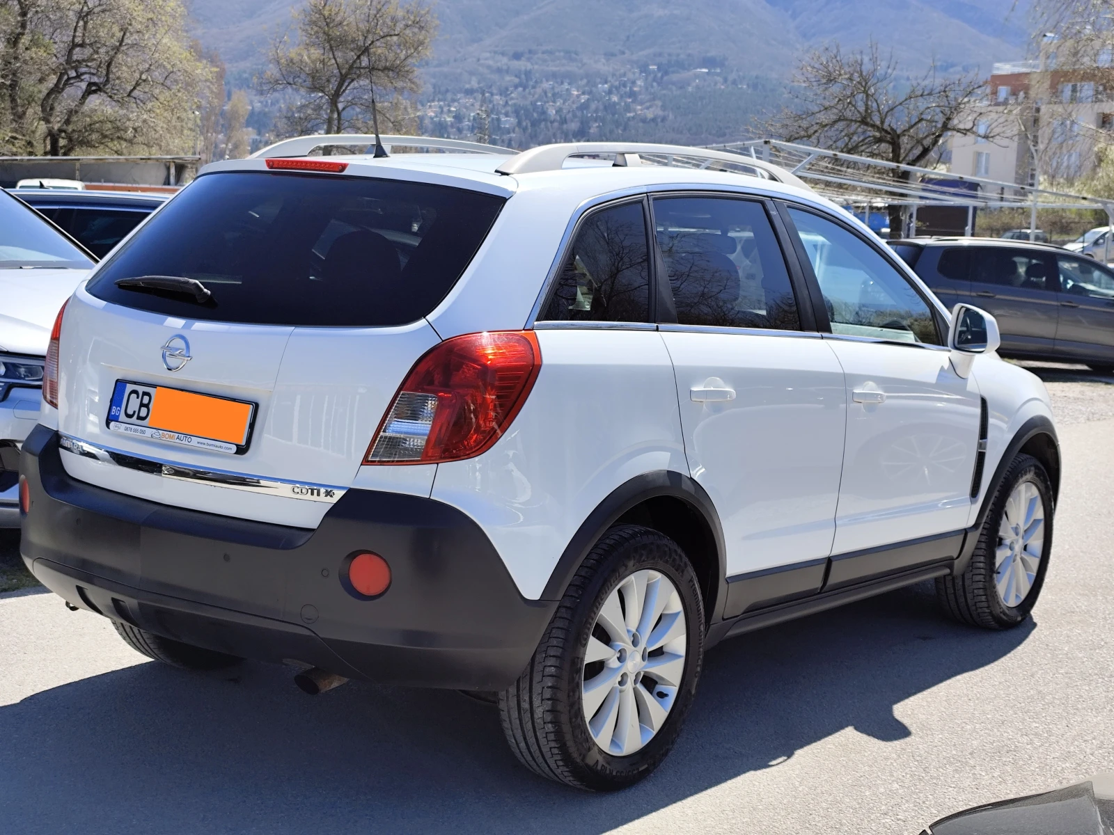 Opel Antara 1.9CDTi* 4X4* EURO5B* FACELIFT, снимка 4 - Автомобили и джипове - 54266625