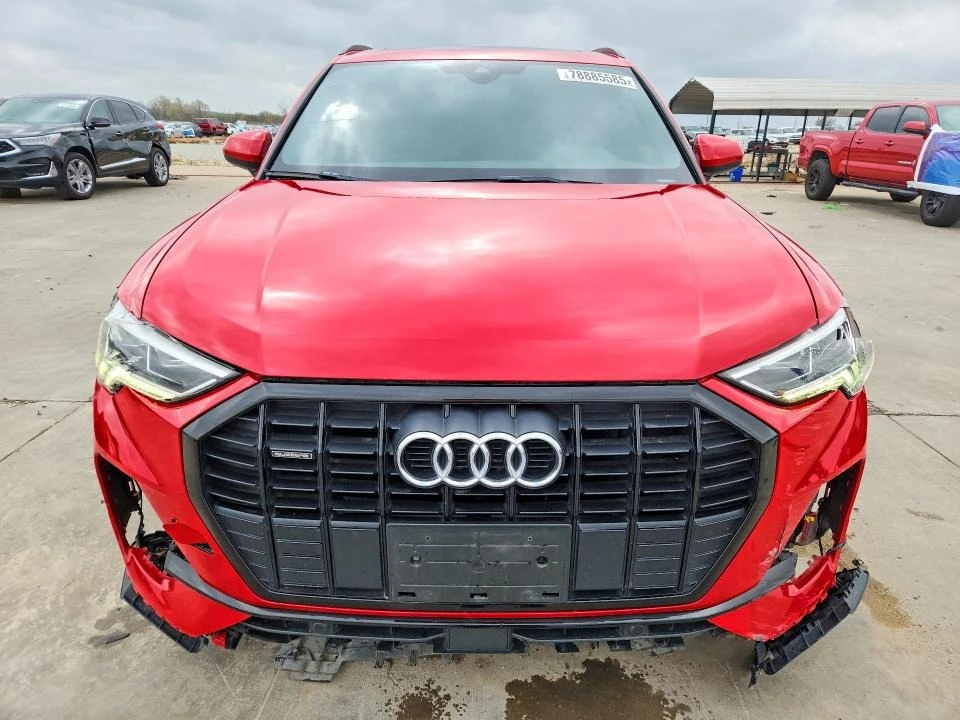 Audi Q3, снимка 5 - Автомобили и джипове - 54687466