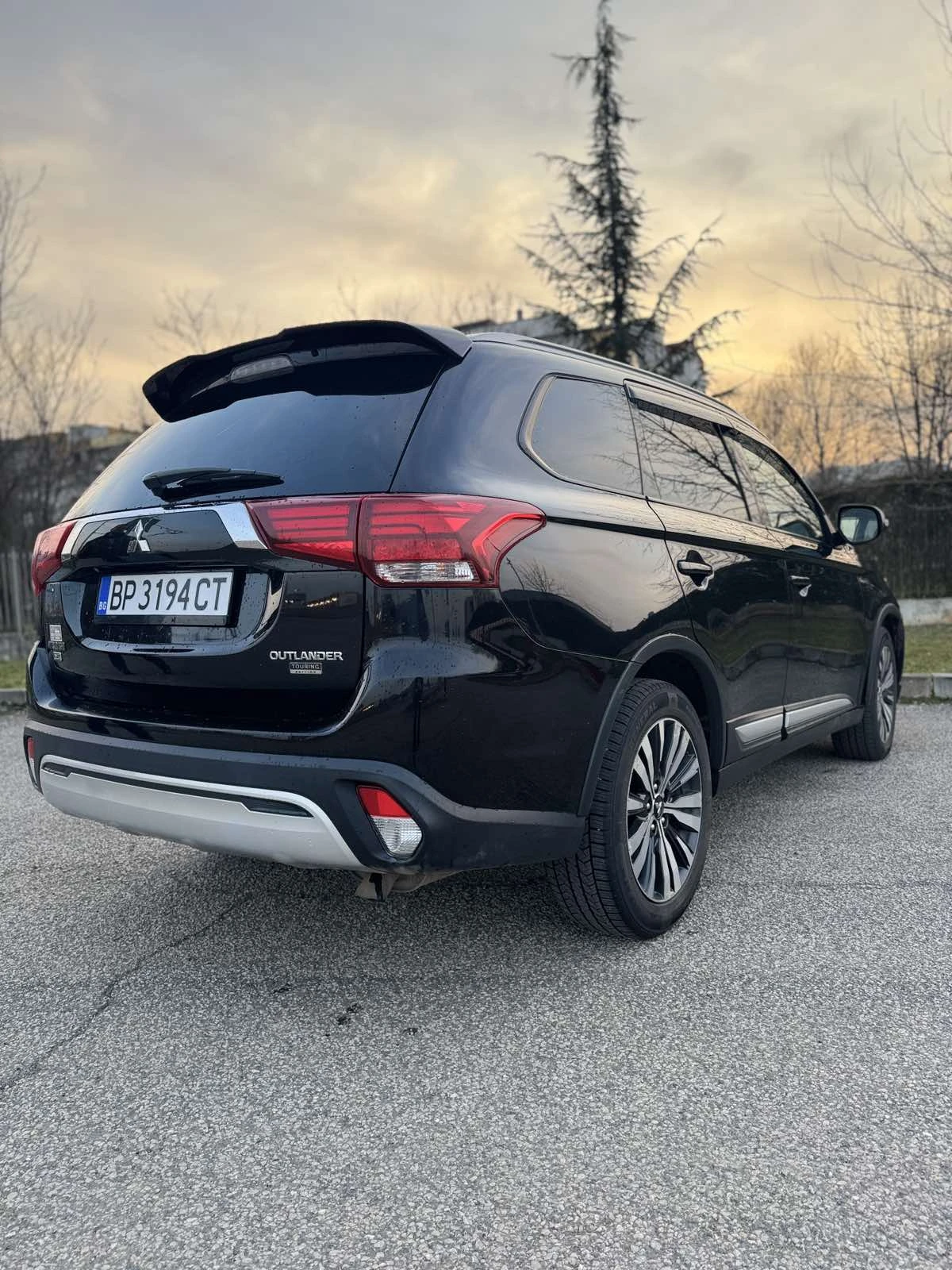 Mitsubishi Outlander 3.0 AWD FACE