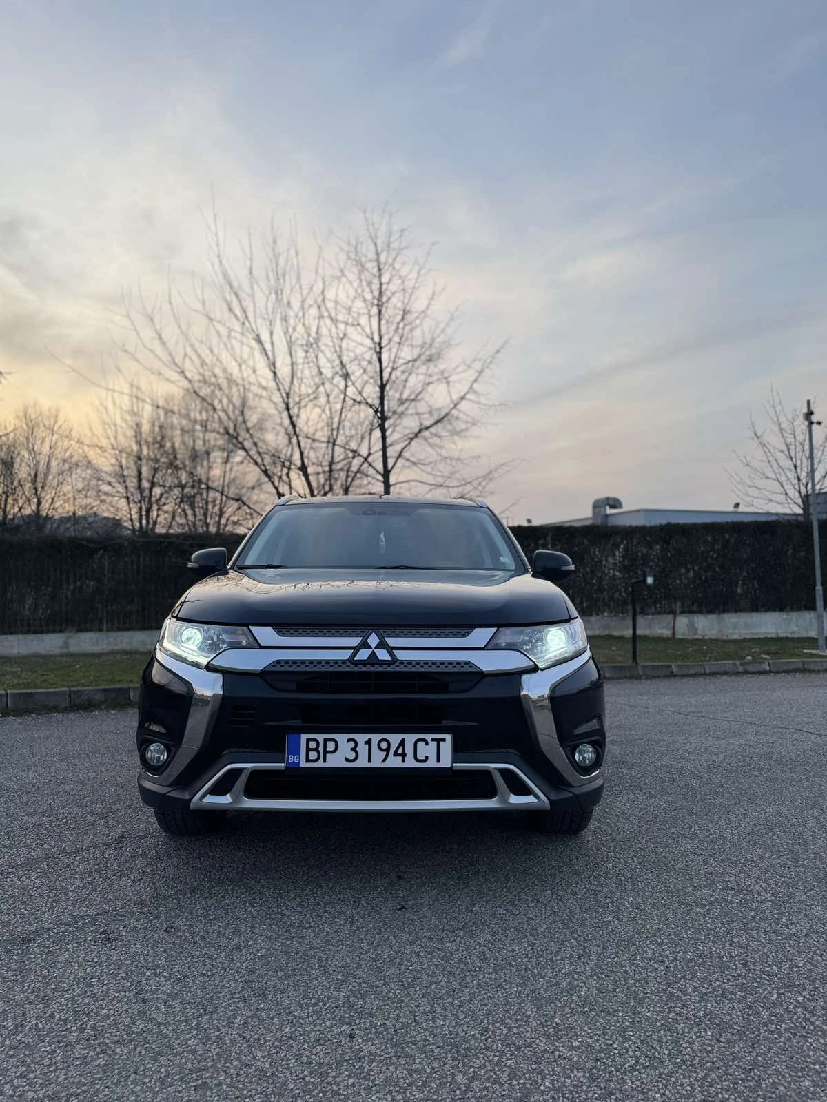 Mitsubishi Outlander 3.0 AWD FACE, снимка 4 - Автомобили и джипове - 55491726