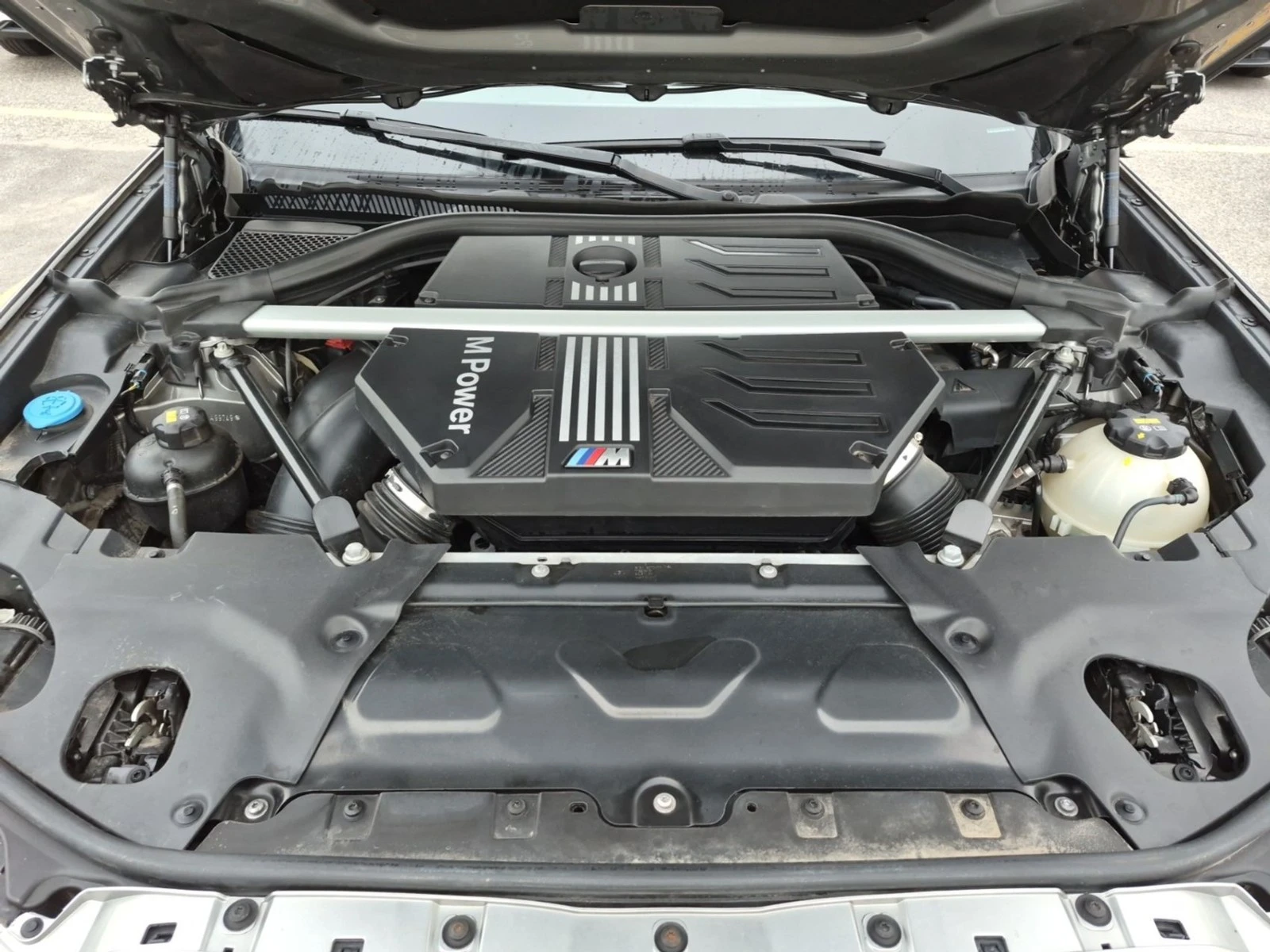 BMW X4 M* КОЖА* ПОДГРЕВ* ПАНО* HARMAN KARDON* HUD* , снимка 14 - Автомобили и джипове - 55510856