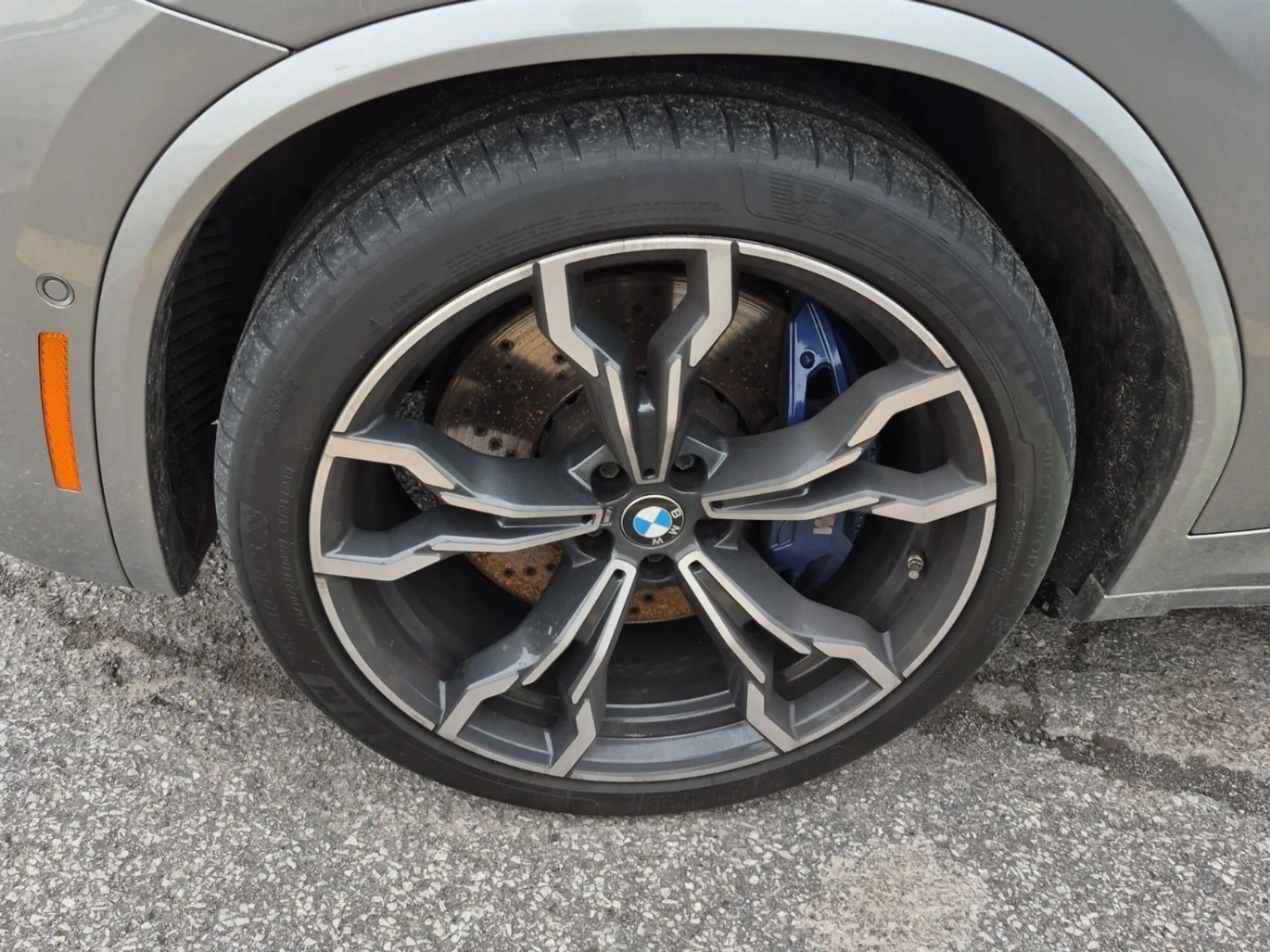 BMW X4 M* КОЖА* ПОДГРЕВ* ПАНО* HARMAN KARDON* HUD* , снимка 6 - Автомобили и джипове - 55510856