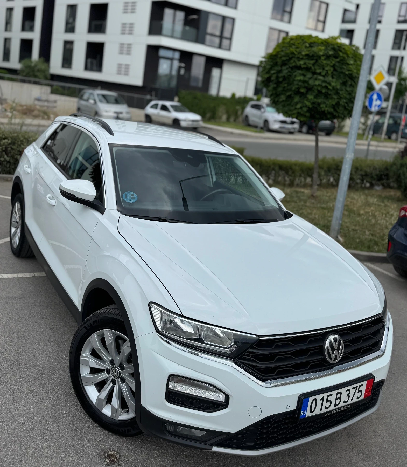 VW T-Roc 2.0TDI* 4-Motion * DSG* Full Led* , снимка 2 - Автомобили и джипове - 55539683