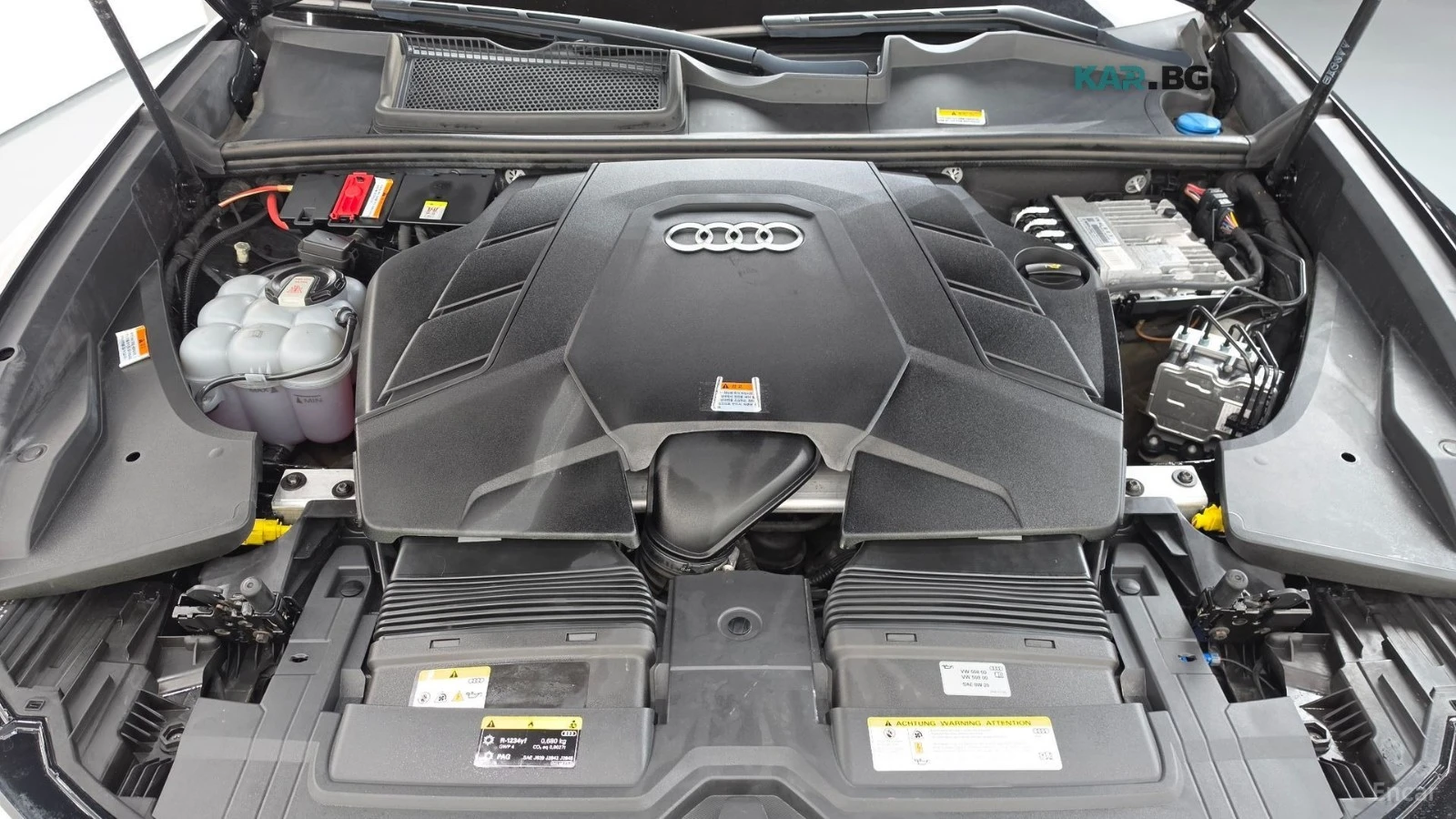 Audi Q8 PREMIUM* ПАНО* HEADUP* 360CAMERA, снимка 17 - Автомобили и джипове - 56568205