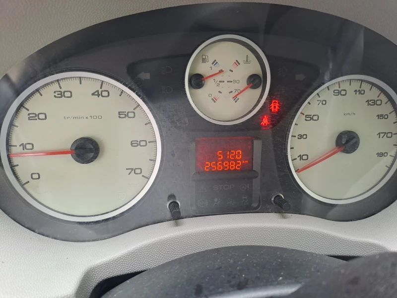 Citroen Jumpy, снимка 4 - Бусове и автобуси - 52588313