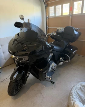 Indian Pursuit Limited Premium Edition, снимка 4