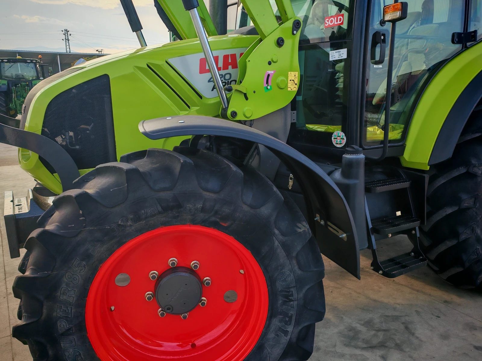  Claas Arion 420     20 % | Mobile.bg   14