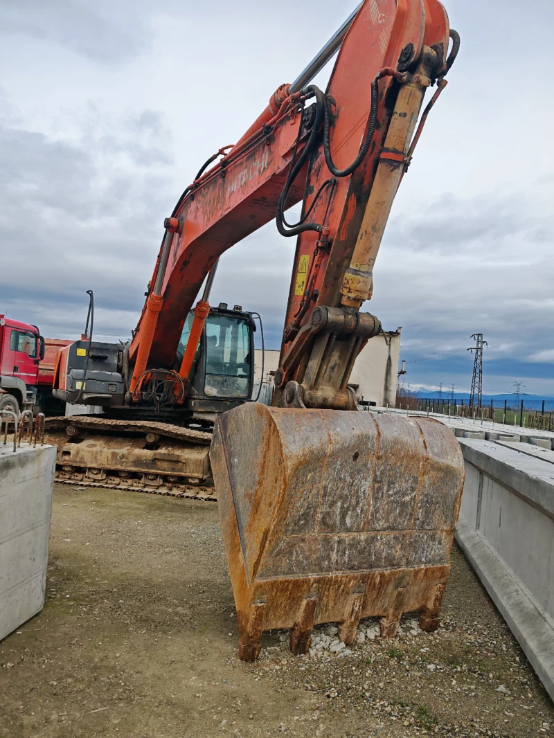 Багер Hitachi 350LC, снимка 2 - Индустриална техника - 53052686