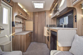 Каравана Sprite Cruiser 480 SR, снимка 11