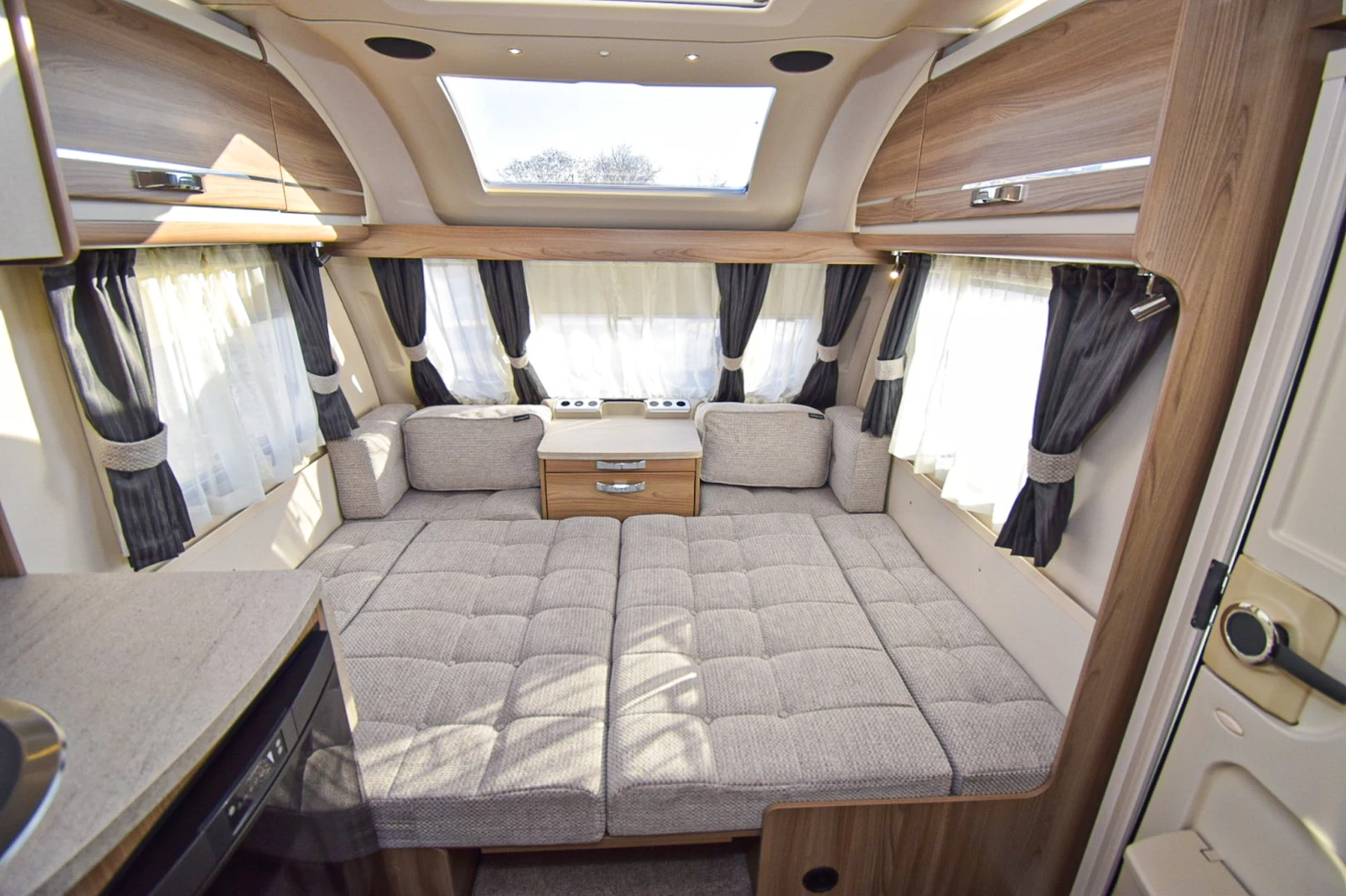 Каравана Sprite Cruiser 480 SR - изображение 6