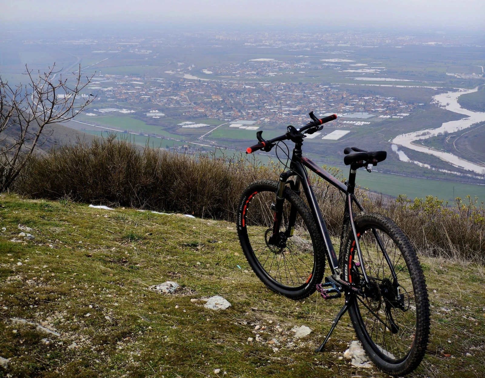 ��������� Hardy 9 XL | Mobile.bg � ����������� 6