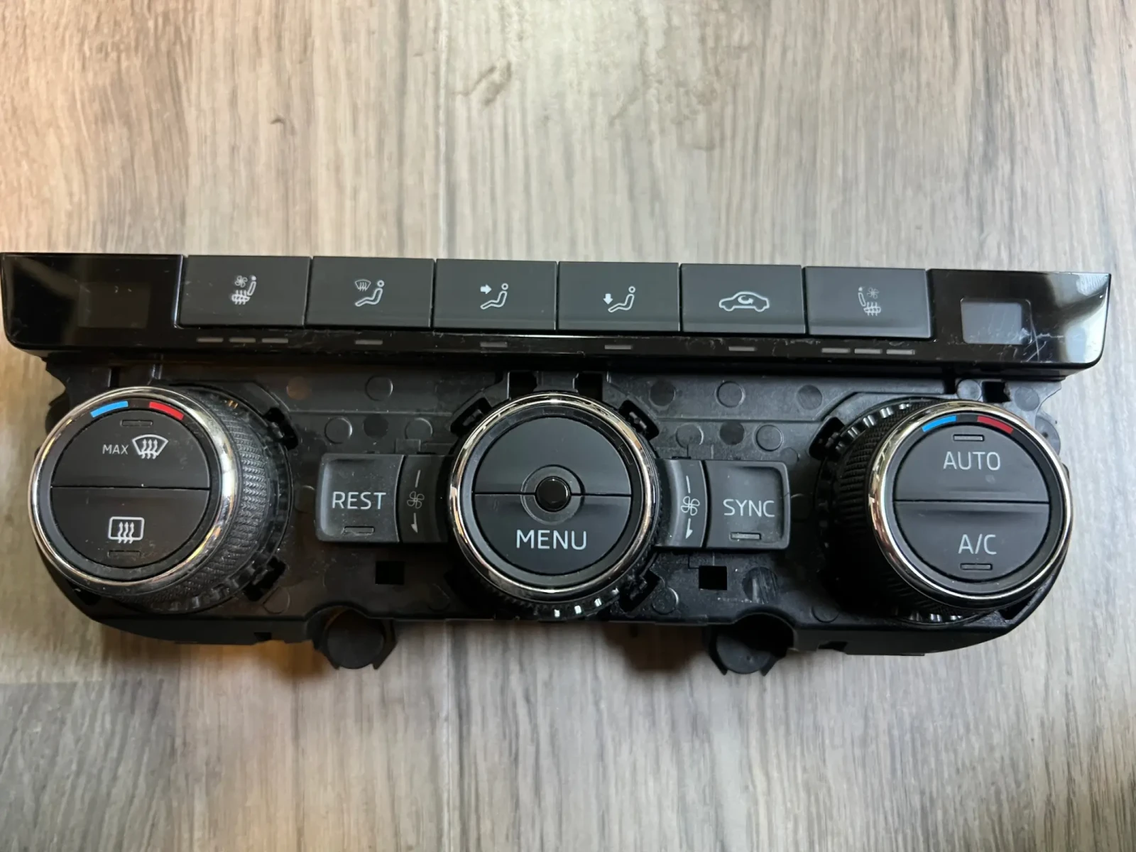 3V0907044DT ���������� ����������� SKODA SUPERB 3 3V0.907.044.DT | Mobile.bg � ����������� 1