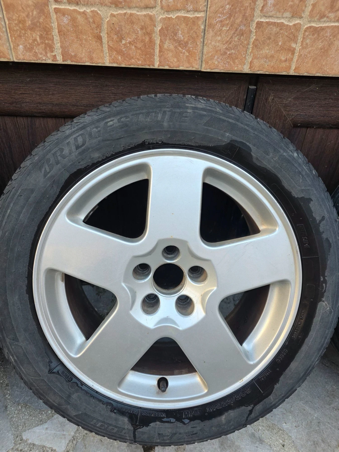 ���� � ������ 225/55R16 �� Audi A3 | Mobile.bg � ����������� 3