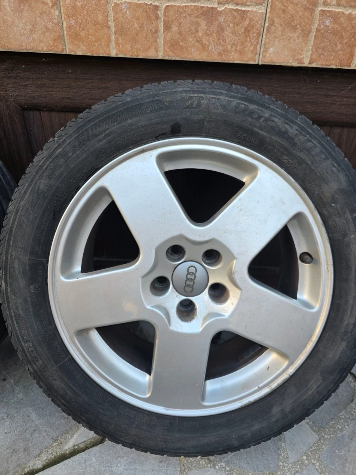���� � ������ 225/55R16 �� Audi A3 | Mobile.bg � ����������� 2