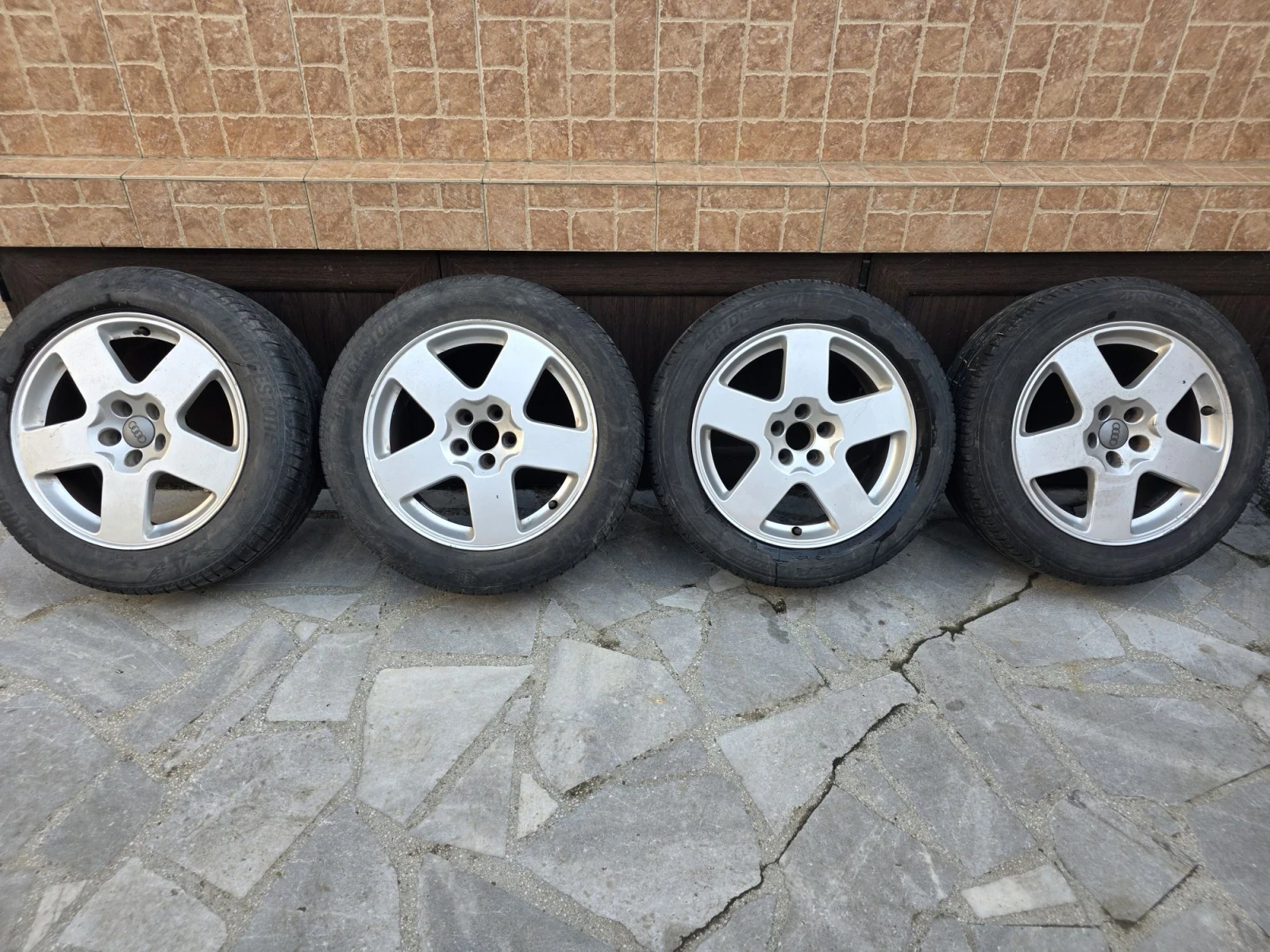 Гуми с джанти Bridgestone 225/55R16