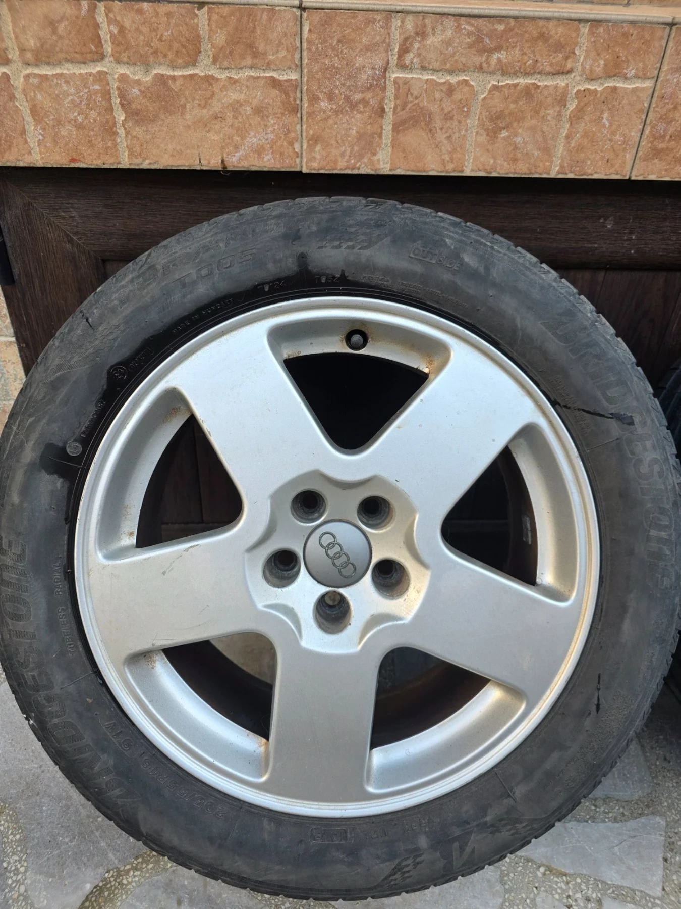 ���� � ������ 225/55R16 �� Audi A3 | Mobile.bg � ����������� 5
