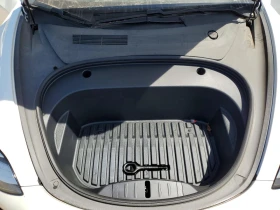 Tesla Model 3, снимка 11