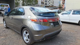     Honda Civic 1.8  ! 