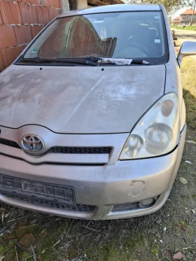 Обява за продажба на Toyota Corolla verso 2.2 177к.с. ~Цена по договаряне - изображение 1