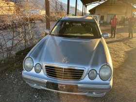 Mercedes-Benz E 200 E200 kompresor, снимка 4 - Автомобили и джипове - 53639456