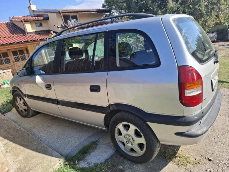 Opel Zafira, снимка 5 - Автомобили и джипове - 47649932