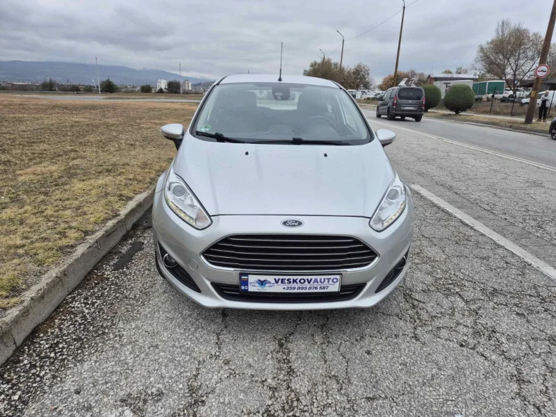 Ford Fiesta 1.5 Titanium , снимка 1 - Автомобили и джипове - 47940768