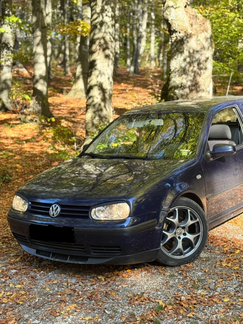 VW Golf EDITION , снимка 1 - Автомобили и джипове - 48077521