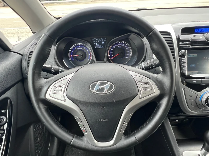 Hyundai Ix20 1.6i АВТОМАТ ШВЕЙЦАРИЯ, снимка 12 - Автомобили и джипове - 48363363