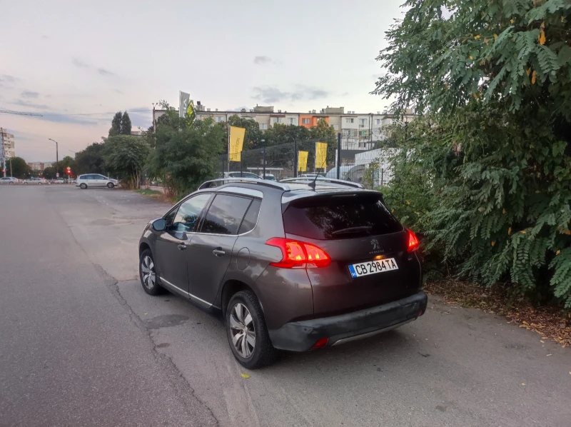 Peugeot 2008, снимка 11 - Автомобили и джипове - 49237799