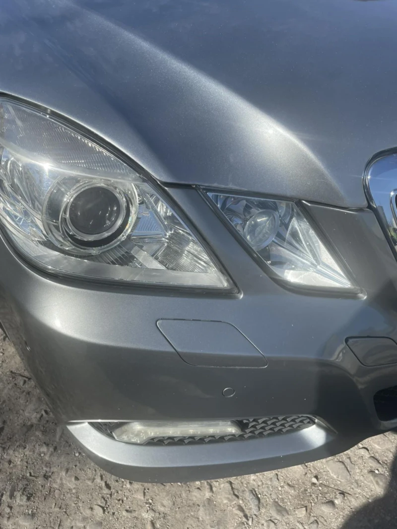 Mercedes-Benz E 220, снимка 7 - Автомобили и джипове - 52504290